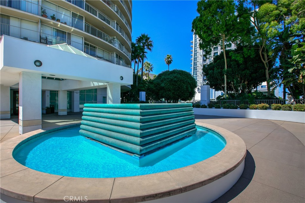 700 E Ocean Boulevard 2703 Property Photo 33