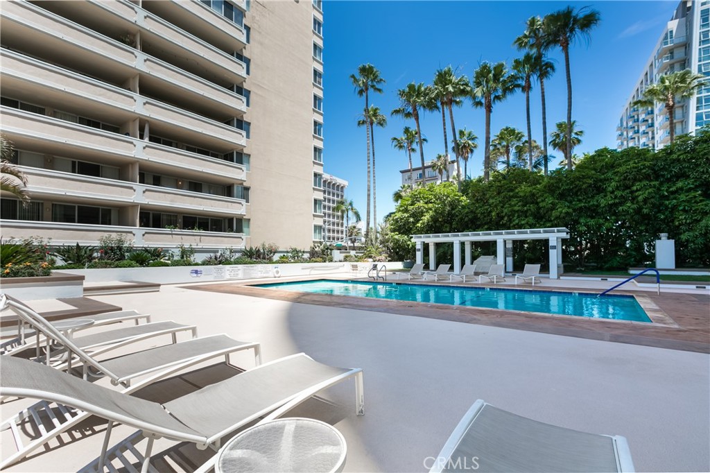 700 E Ocean Boulevard 2703 Property Photo 34