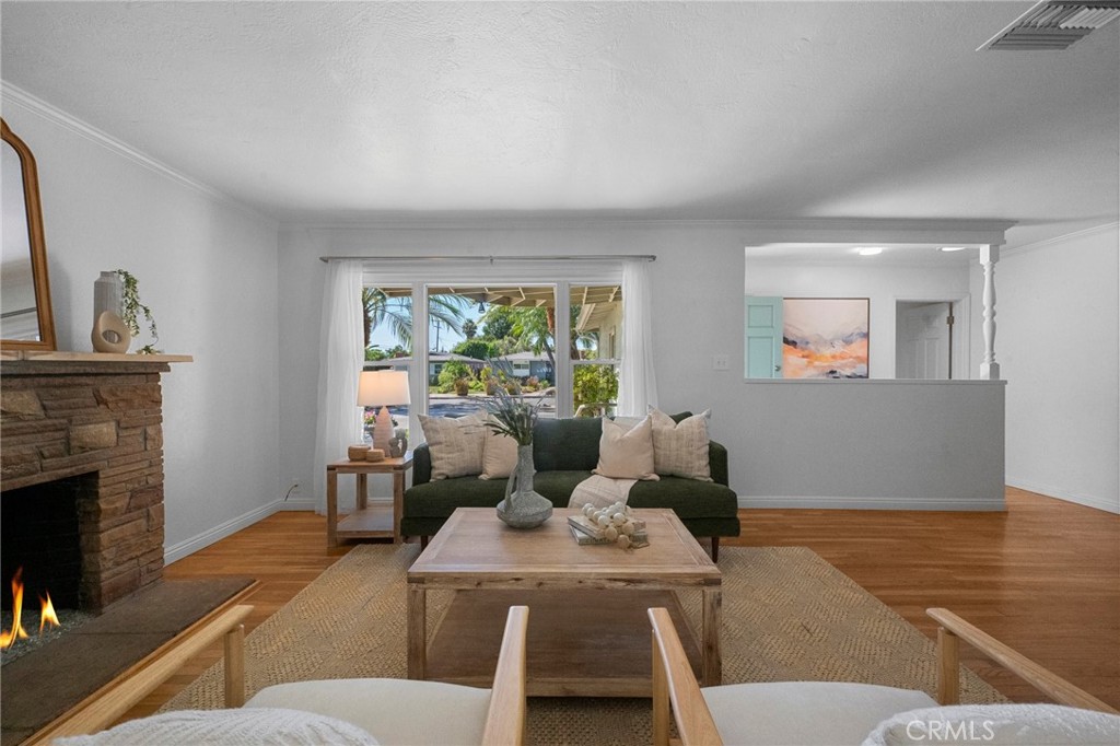 2019 Valencia Property Photo 10