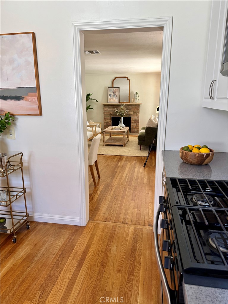 2019 Valencia Property Photo 28