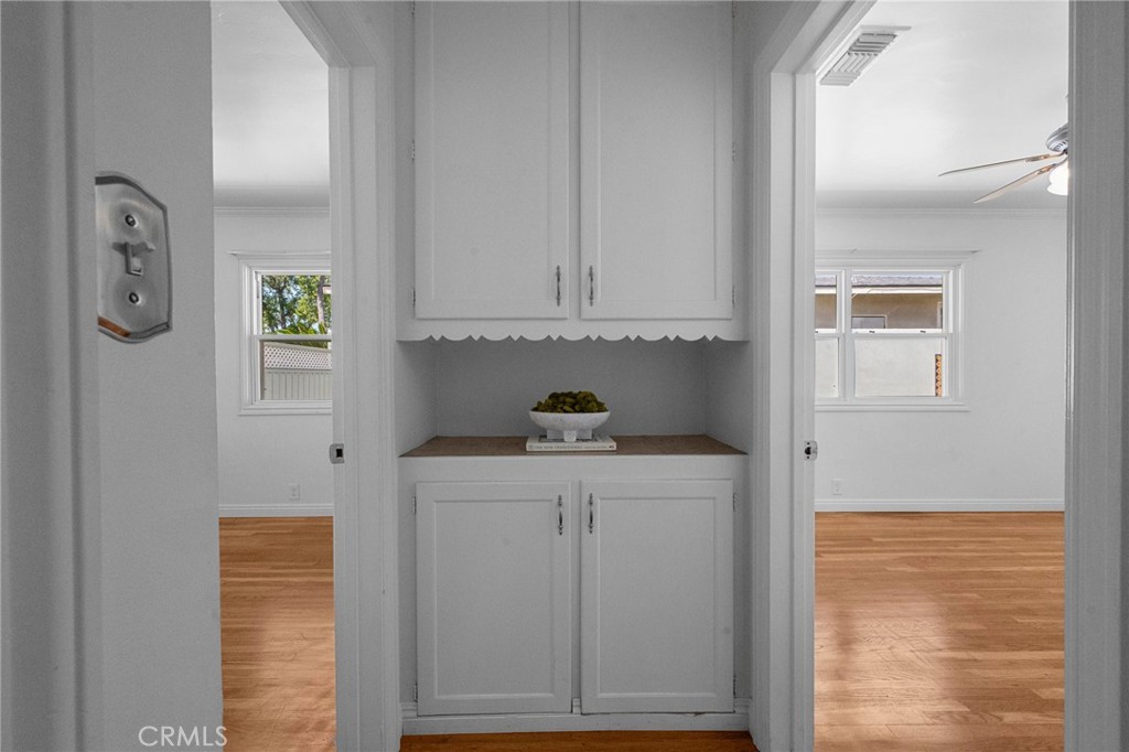 2019 Valencia Property Photo 39