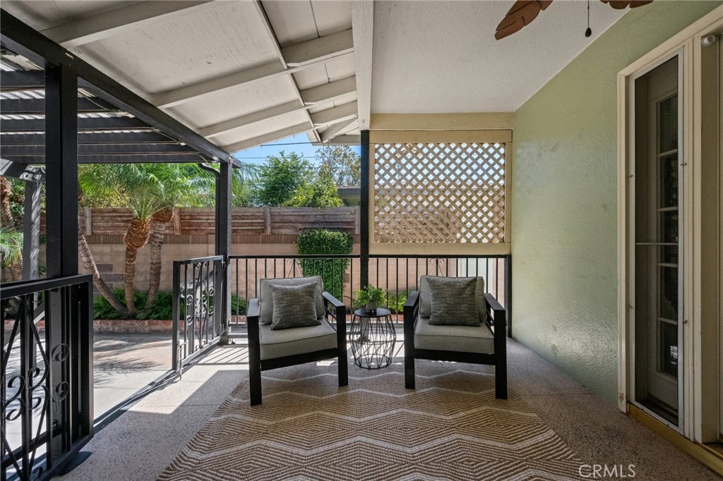 2019 Valencia Property Photo 56