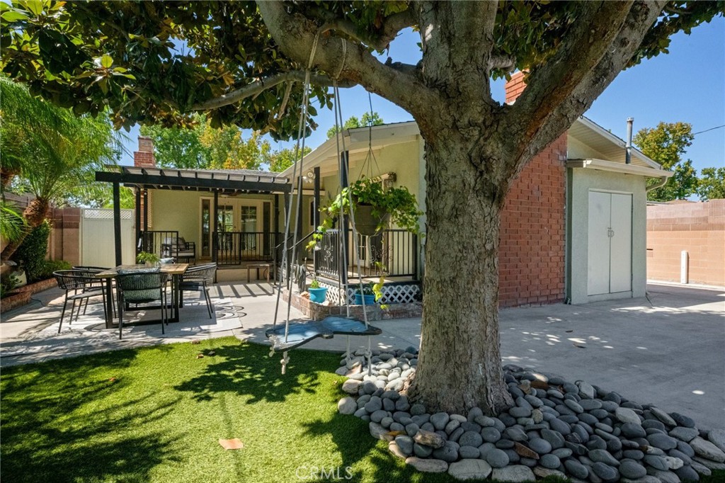 2019 Valencia Property Photo 59