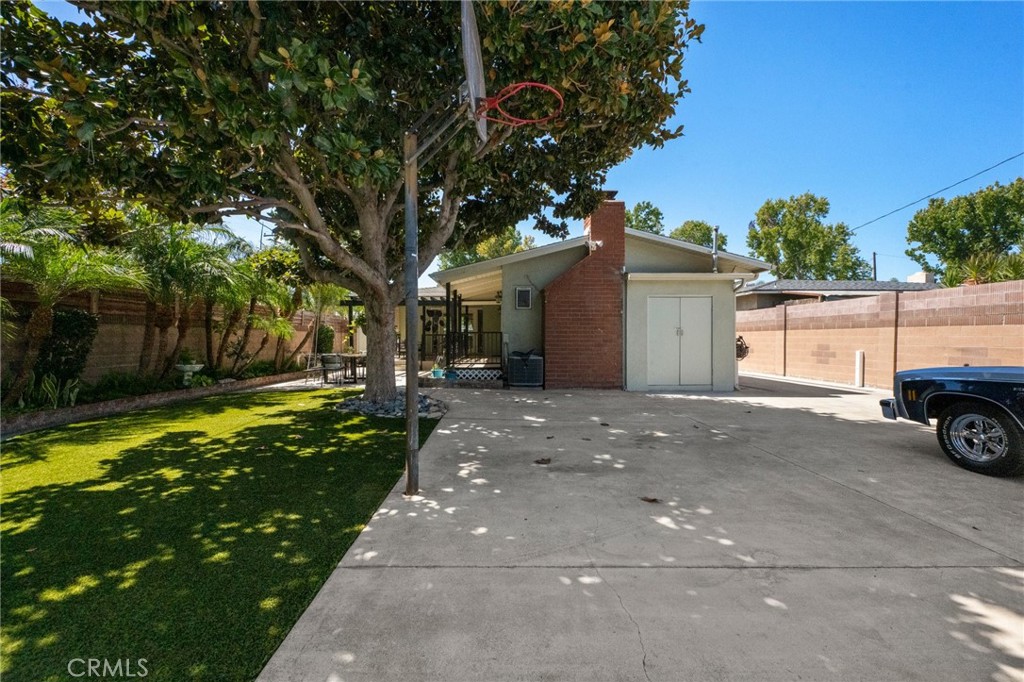 2019 Valencia Property Photo 63