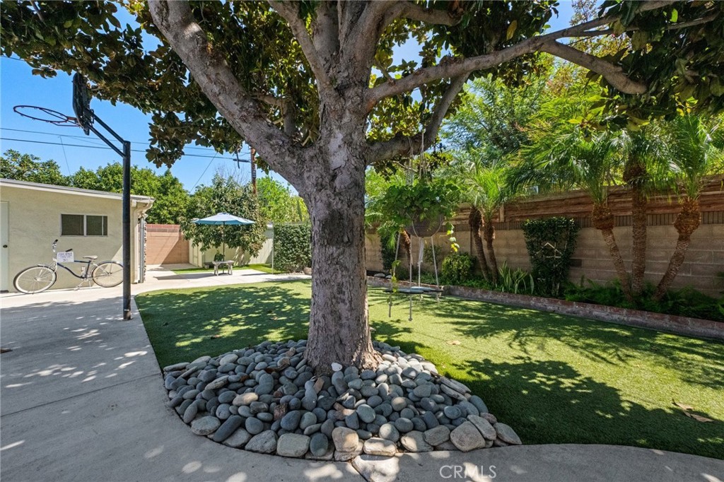 2019 Valencia Property Photo 66