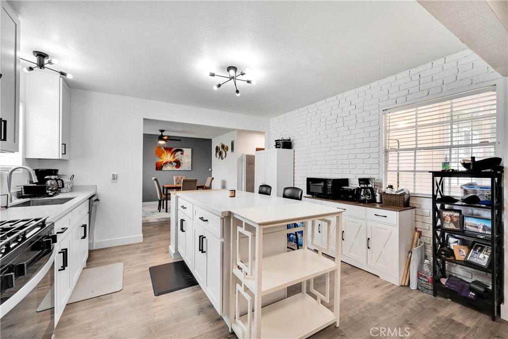 181 W 223rd Street Property Photo 10