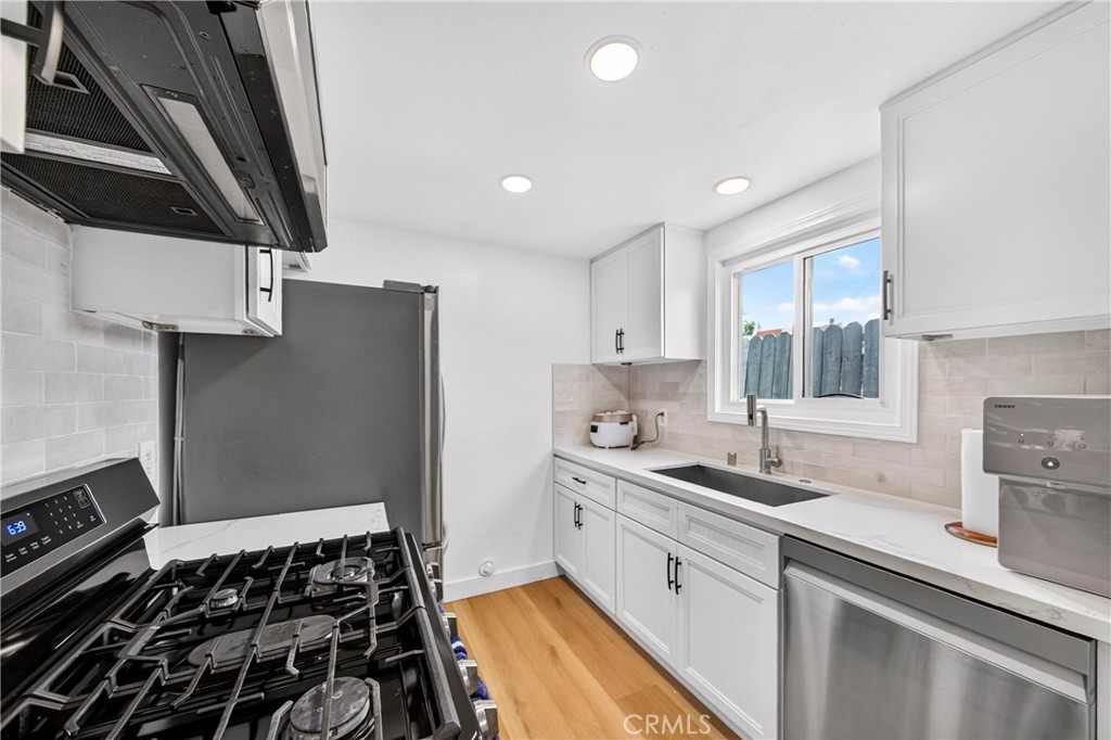 8451 Cedarview Court Property Photo 1
