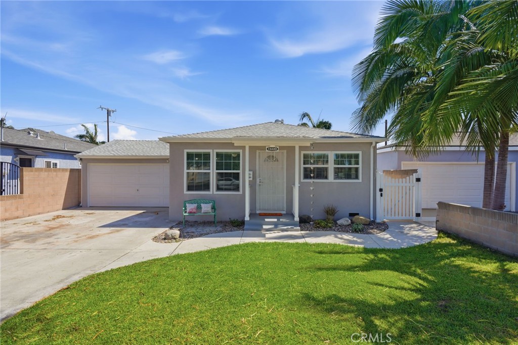 14520 Cornuta Property Photo 1