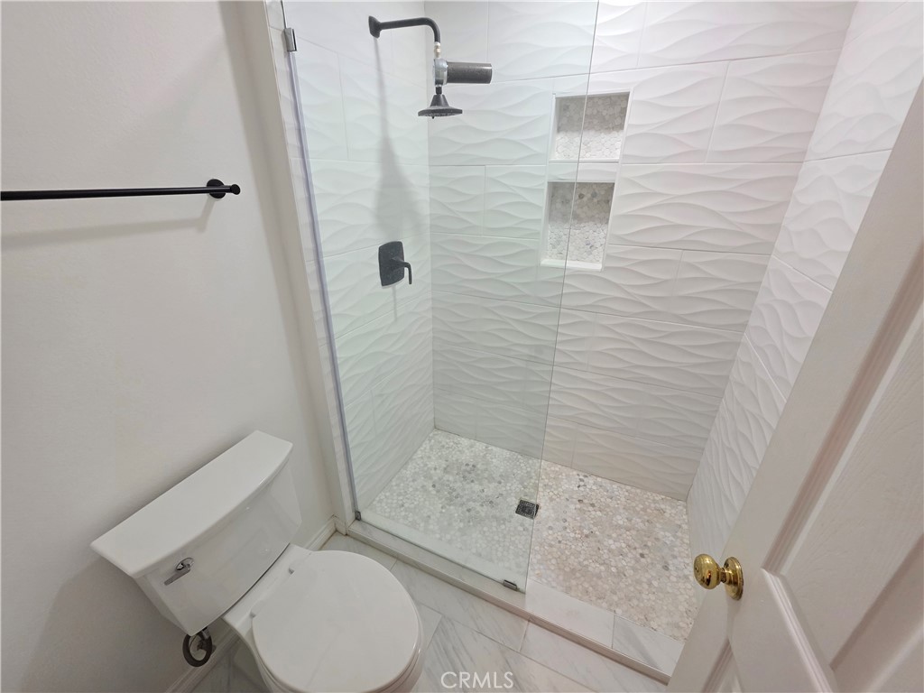 8828 Pershing Property Photo 13