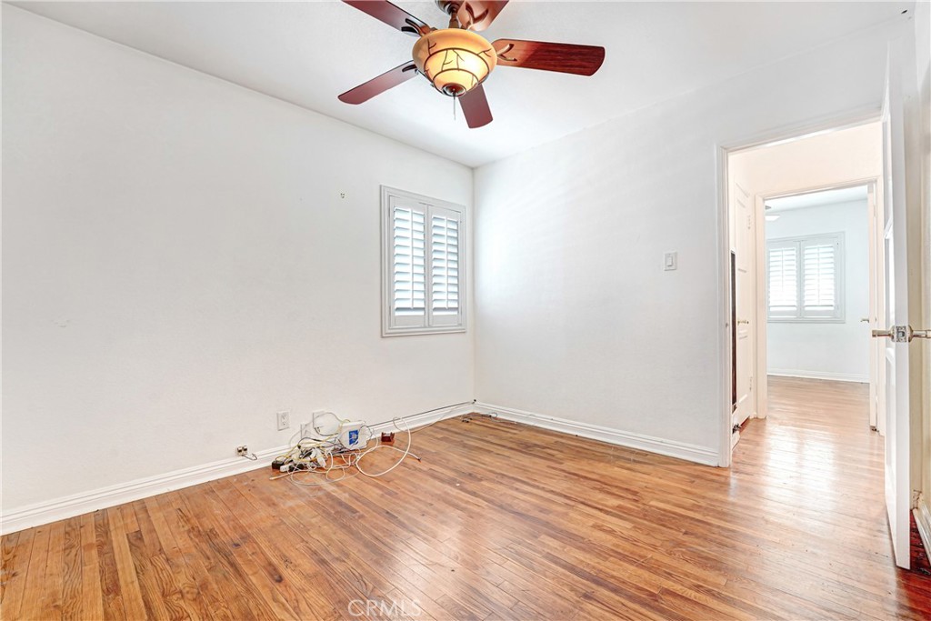727 W 137th Place Property Photo 21