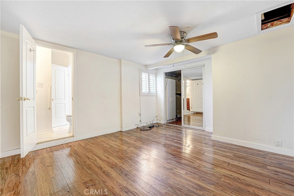 727 W 137th Place Property Photo 24