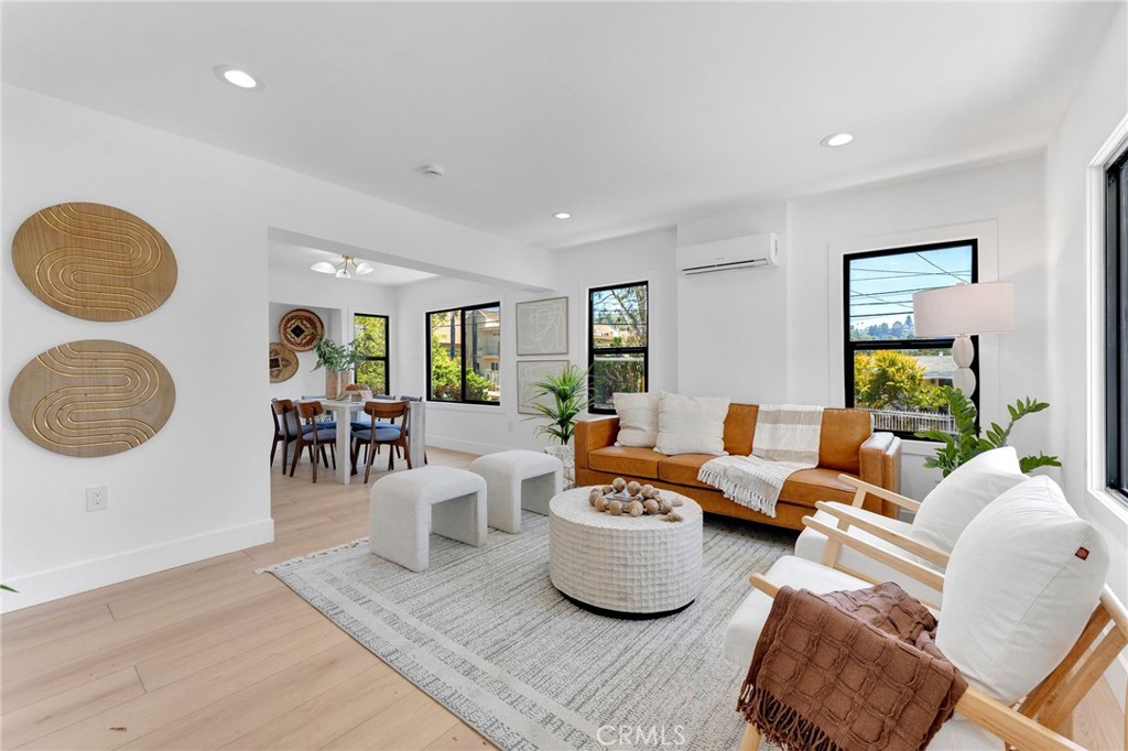 1325 Talmadge Street Property Photo 3