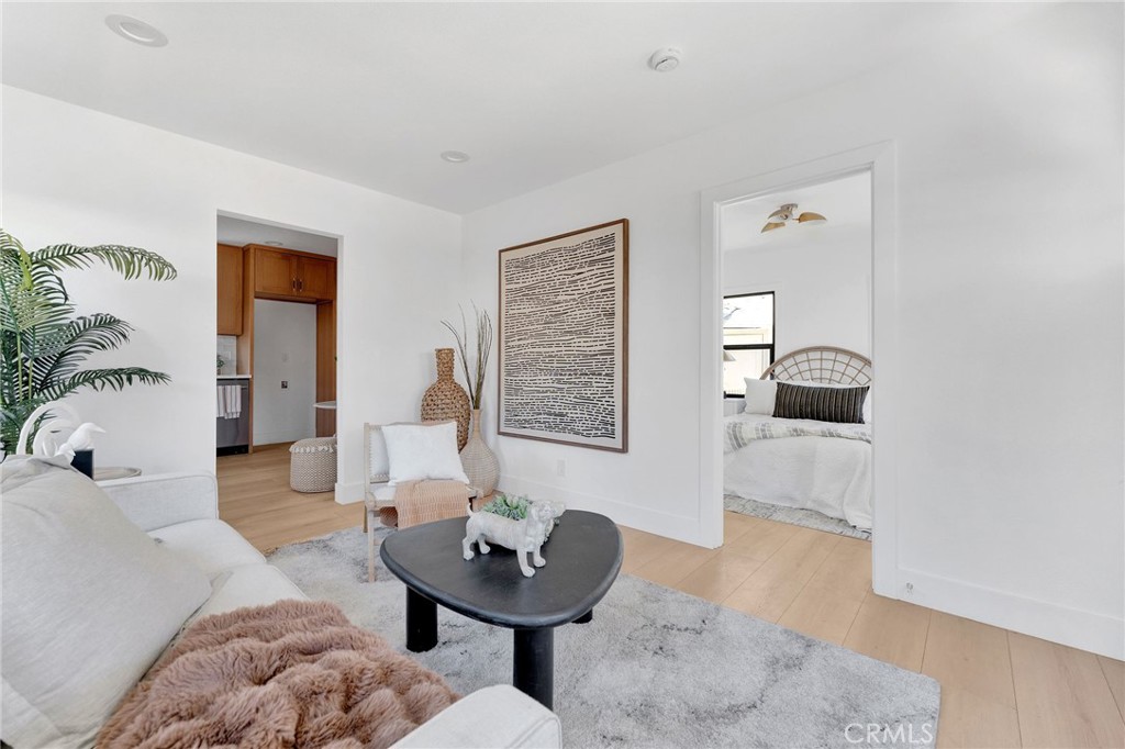1325 Talmadge Street Property Photo 28