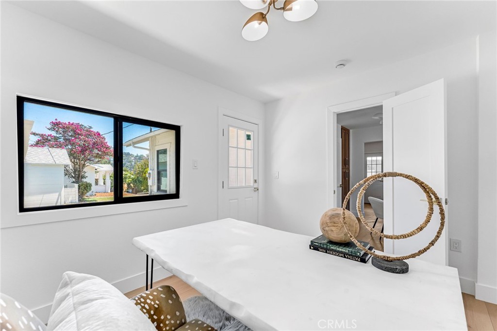 1325 Talmadge Street Property Photo 41