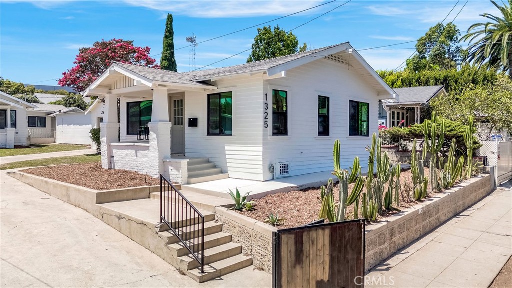1325 Talmadge Street Property Photo 44