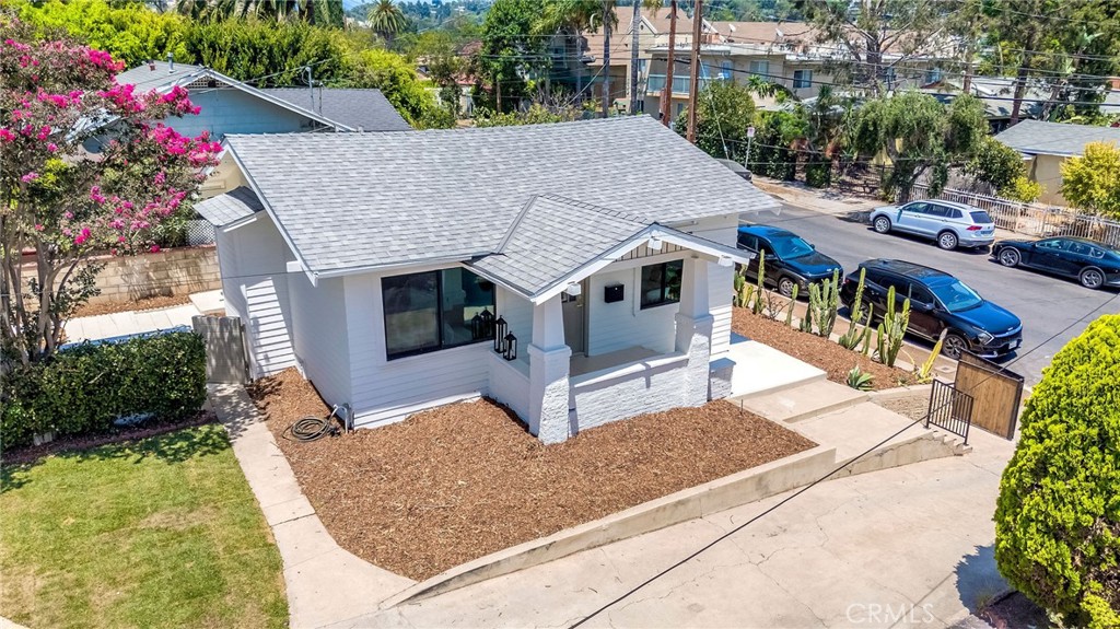 1325 Talmadge Street Property Photo 46
