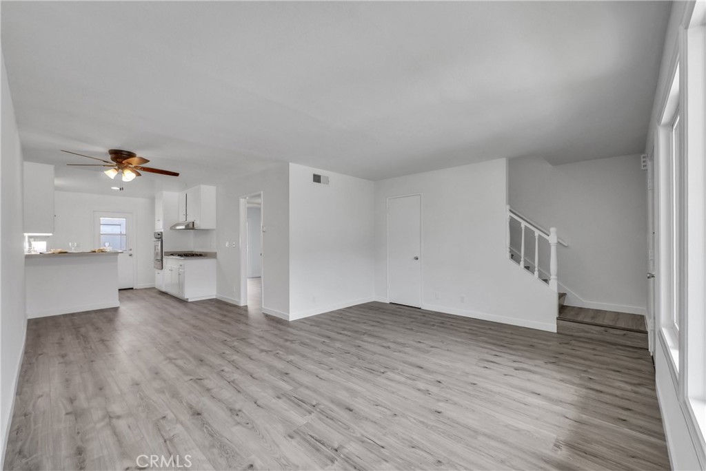 107 Lexington Property Photo 2