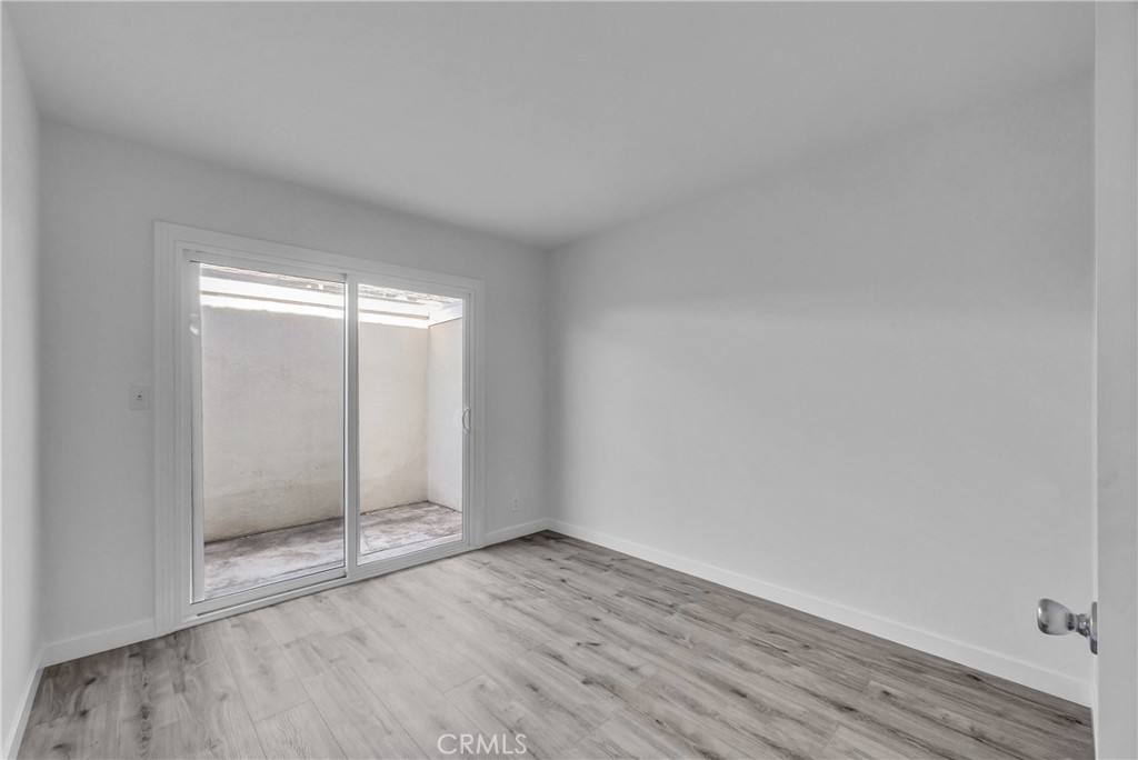 107 Lexington Property Photo 6