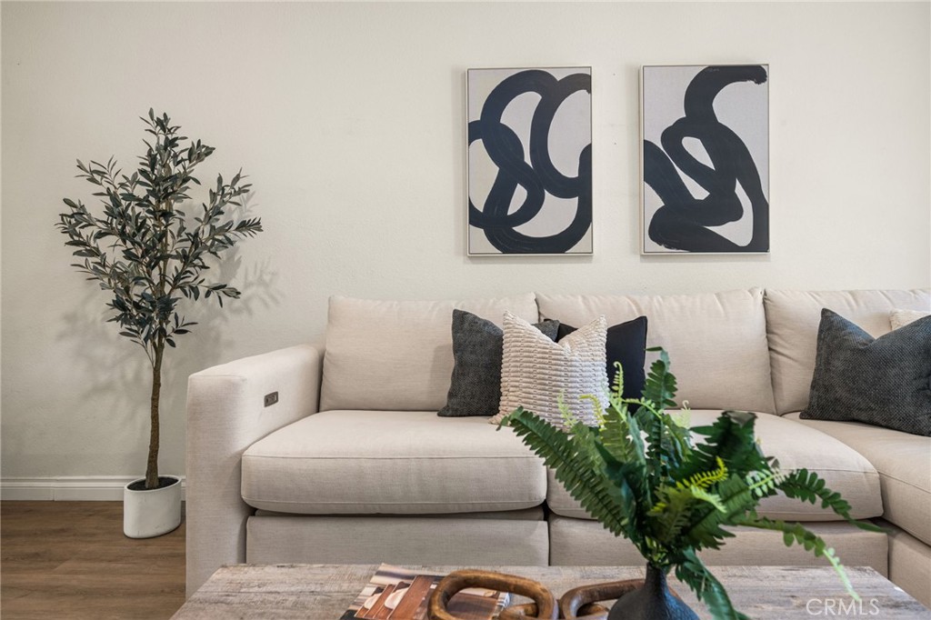 54 Via Contento Property Photo 11
