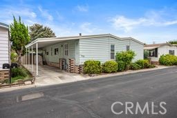 230 Silverlake Property Photo 1
