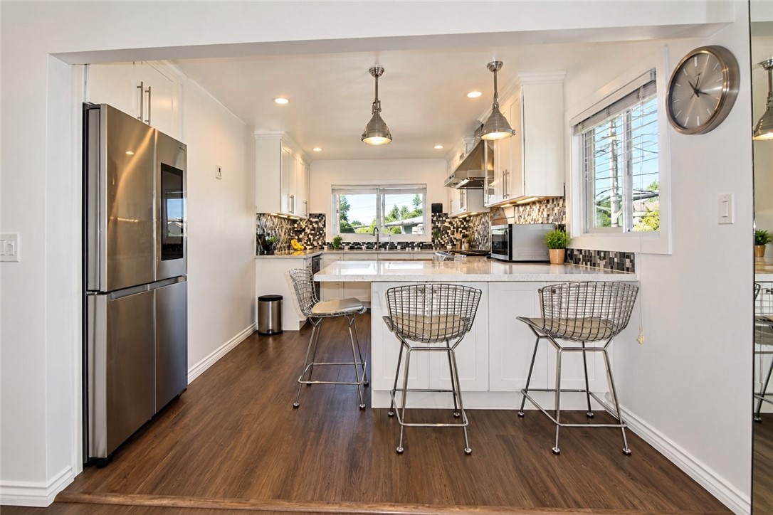 907 Electric Property Photo 4