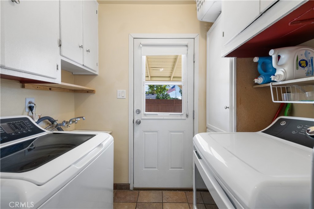 2430 Gregory Property Photo 15