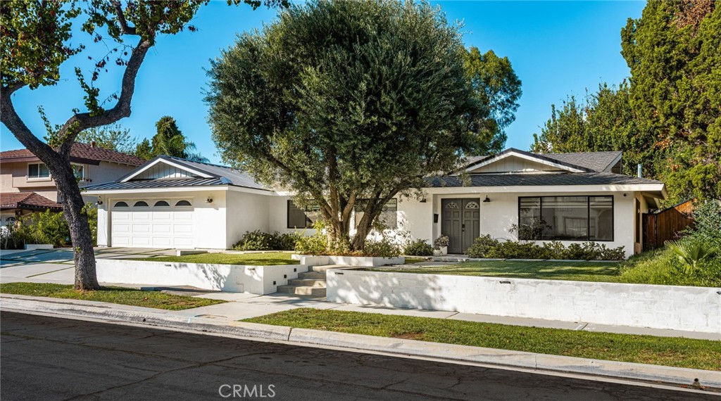 14521 Eadbrook Property Photo