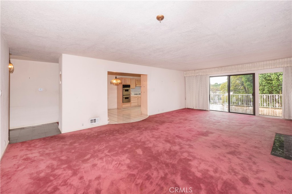 2913 Montezuma Property Photo 11