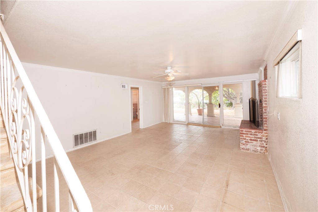 2913 Montezuma Property Photo 33