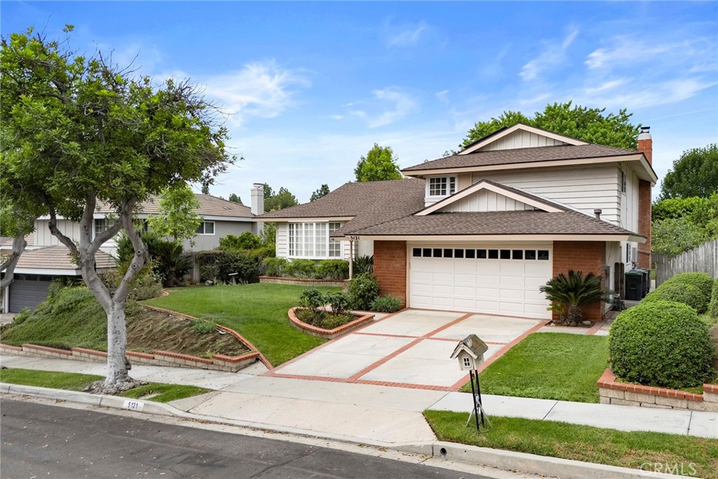 5121 Sumac Ridge Drive Property Photo 1
