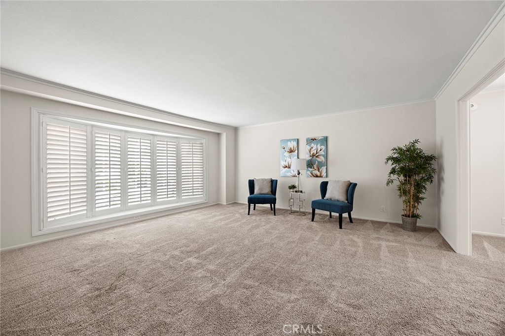 5121 Sumac Ridge Drive Property Photo 3