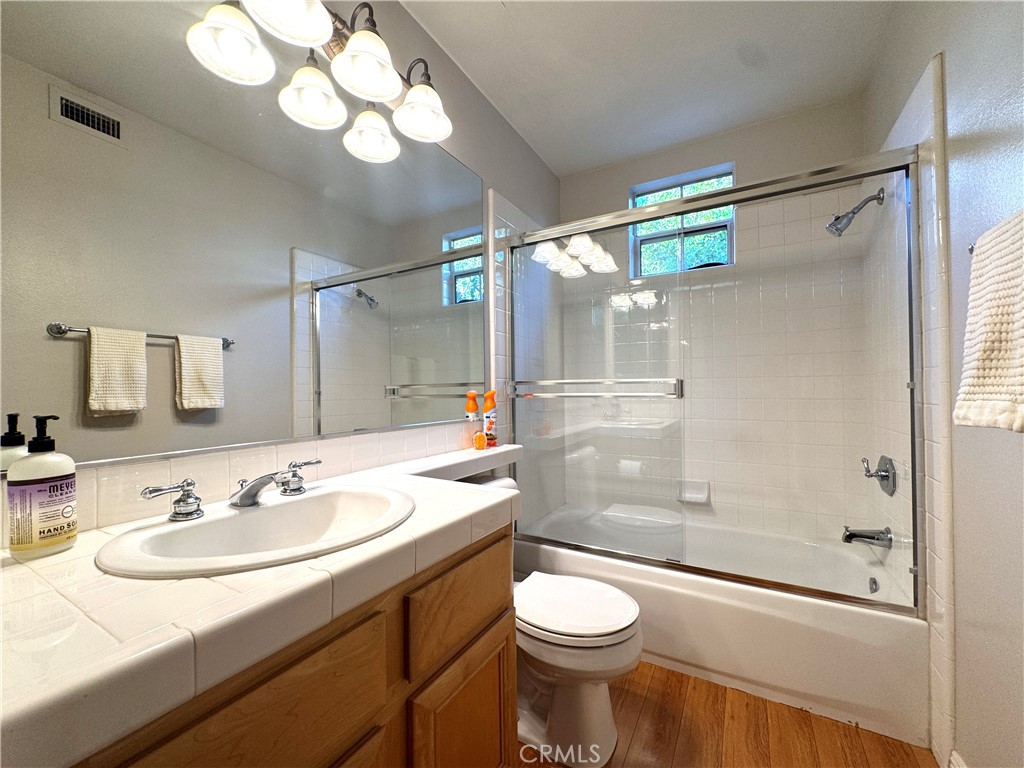 2940 Hogan Place Property Photo 16