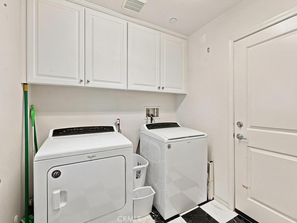 5440 Pacific Terrace 105 Property Photo 23
