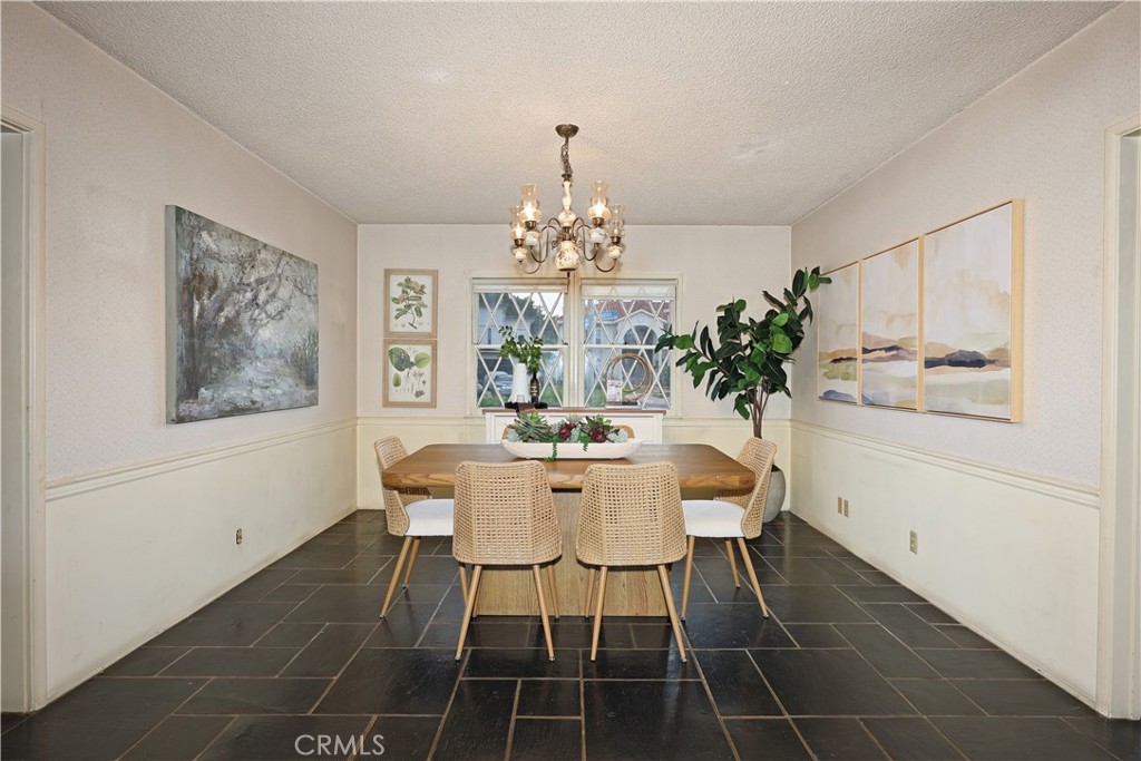 9544 Raviller Property Photo 8