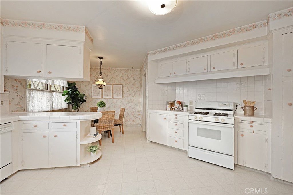 9544 Raviller Property Photo 11