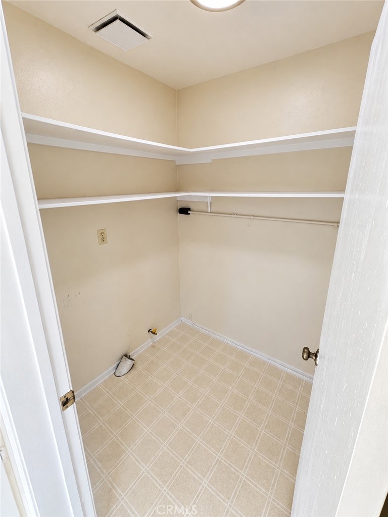 2 Greenleaf Property Photo 7