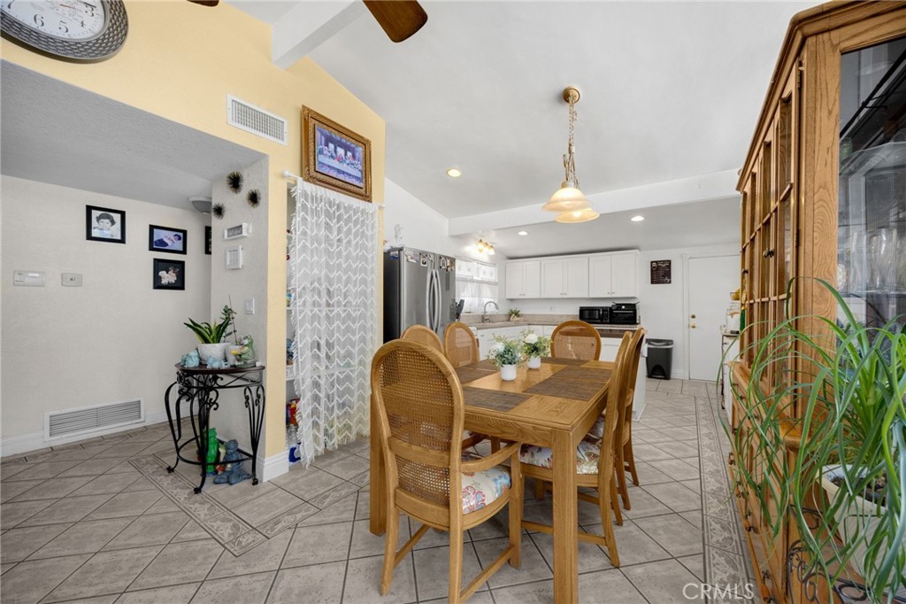 2113 W Niobe Property Photo 5