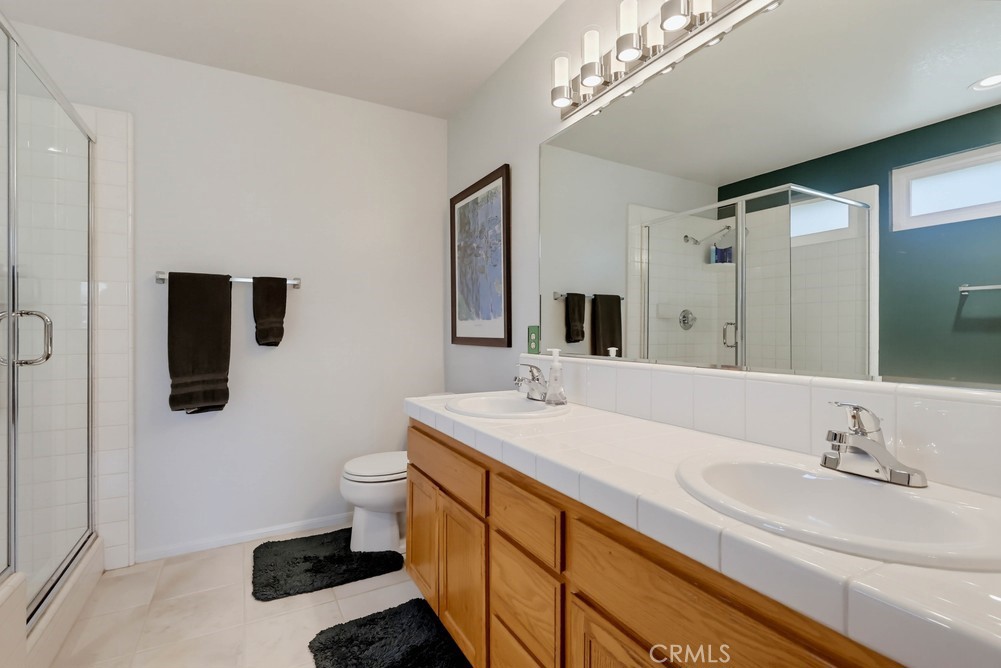 161 E 31st Property Photo 41