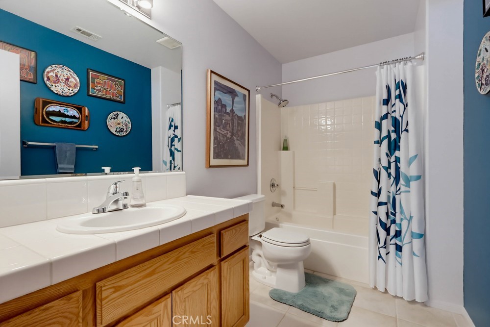 161 E 31st Property Photo 51