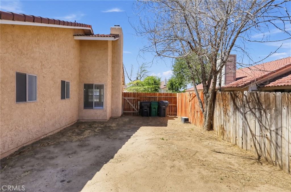 42946 39th Street W Property Photo 28