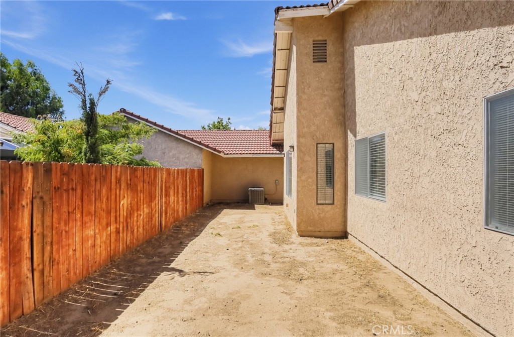42946 39th Street W Property Photo 34