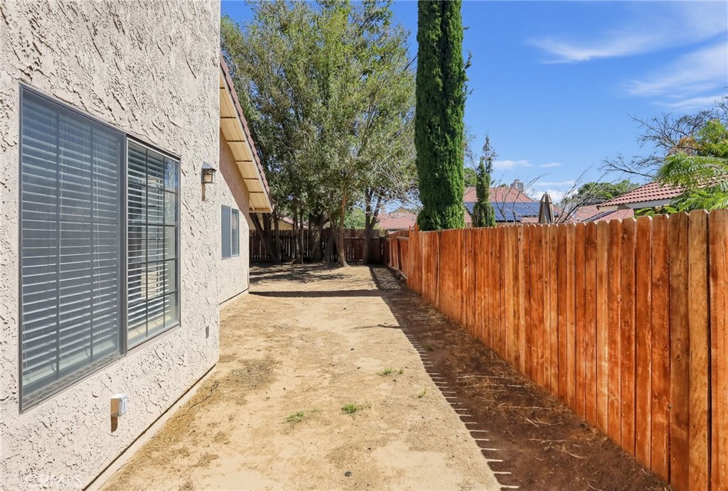 42946 39th Street W Property Photo 35