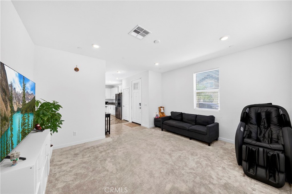 3662 S Basanite Property Photo 8