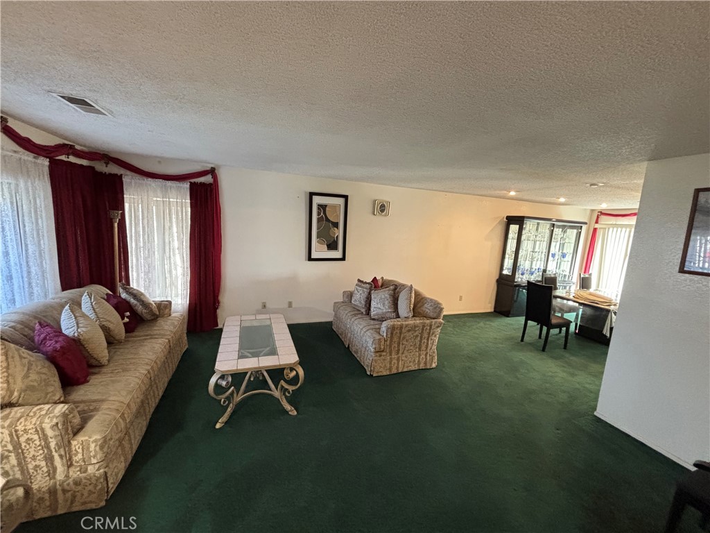 15136 Marte Circle Property Photo 4