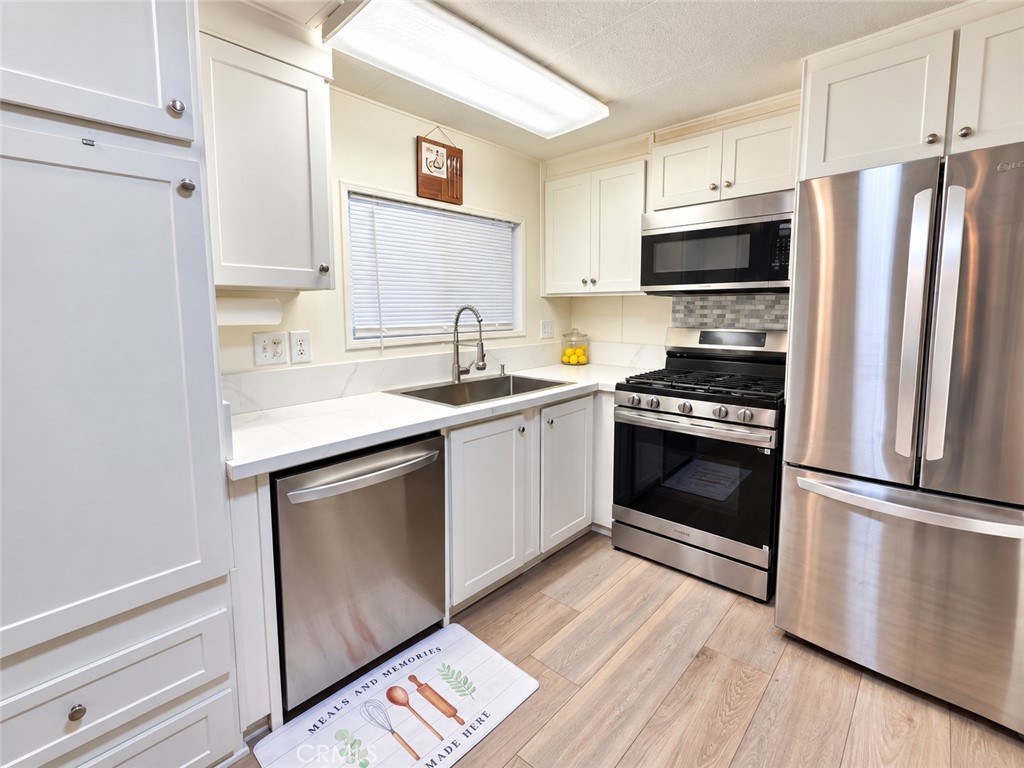 10745 Victoria Avenue 59 Property Photo 16