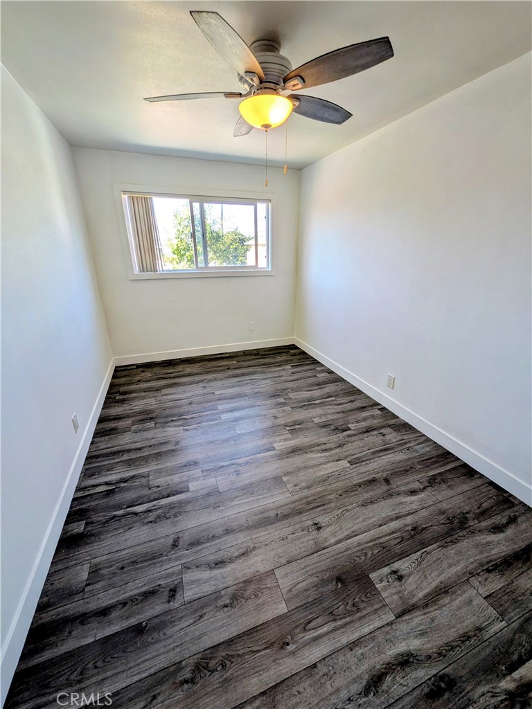 1708 Pine Avenue 14 Property Photo 5