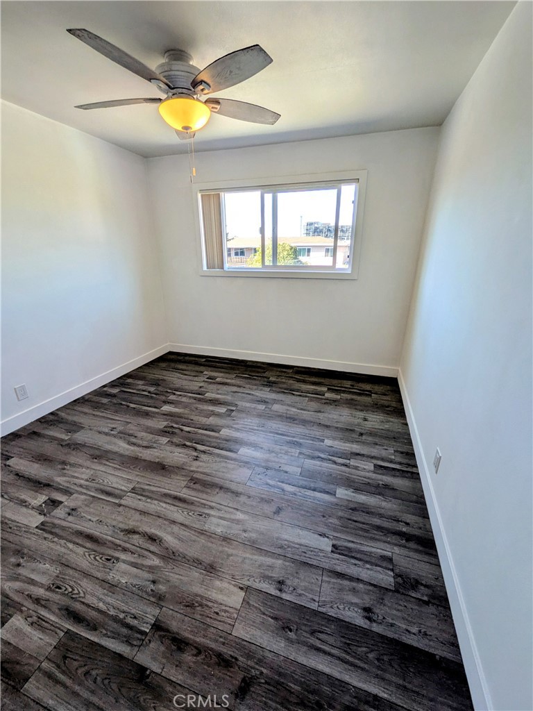 1708 Pine Avenue 14 Property Photo 7