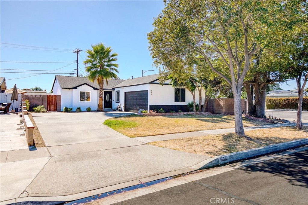 603 S Bronwyn Drive Property Photo 37