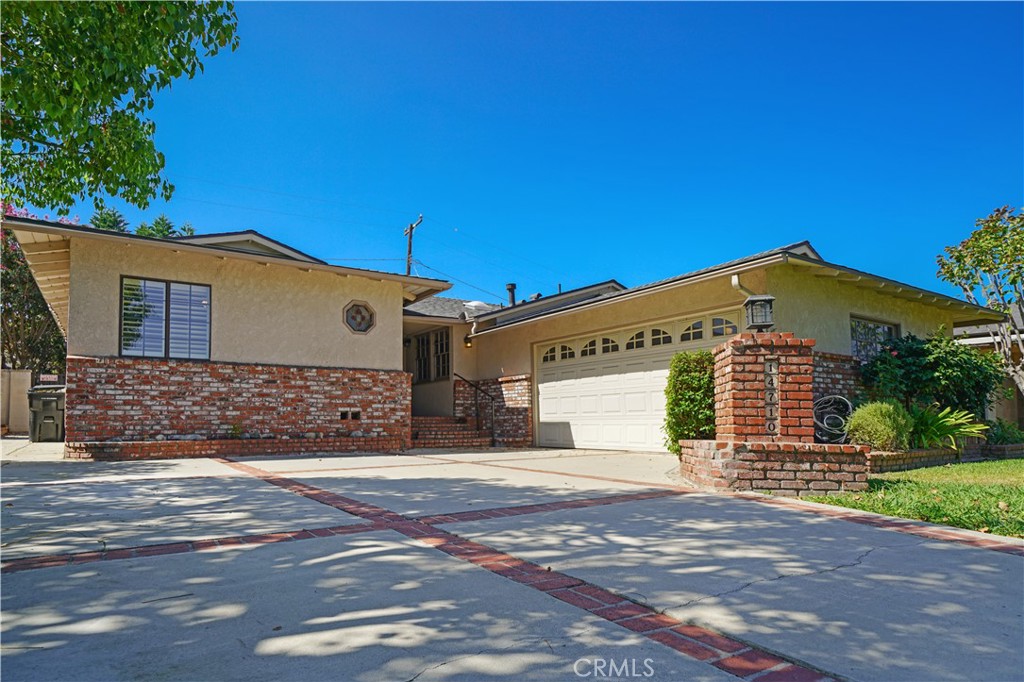14710 Terryknoll Drive Property Photo 2