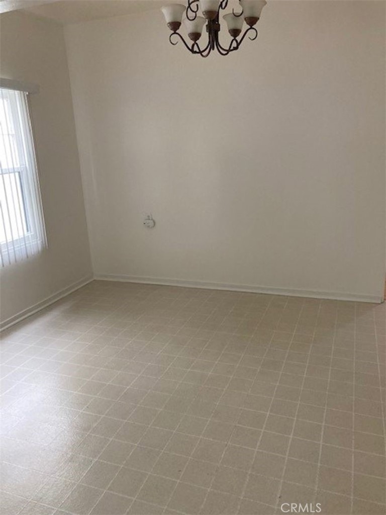 204 Belmont Property Photo 11